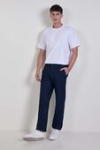 תמונת כל הלוק של Slacker Classic-Straight Trouser 30L